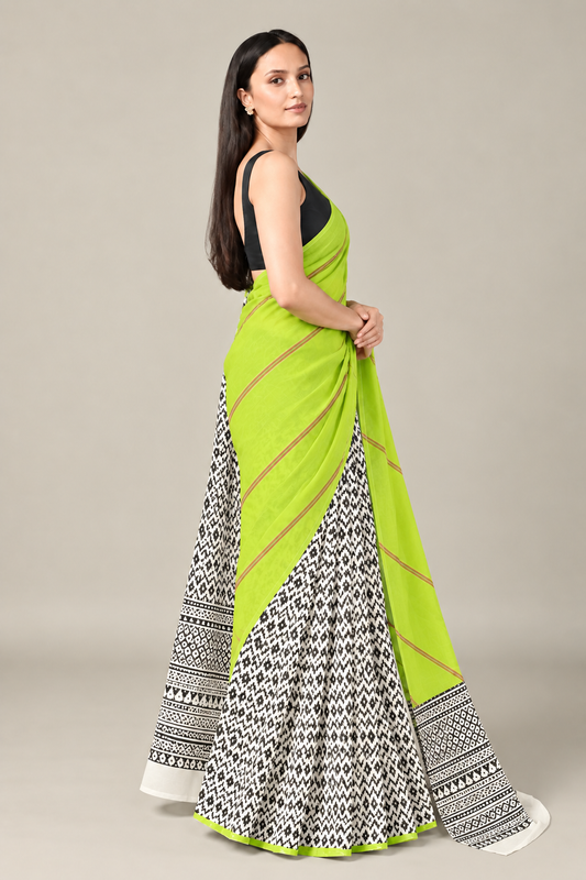 Luxury Jacquard Saree with Modern Ethnic Touch