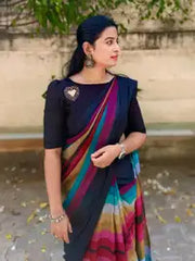 Classy Linen Saree with Designer Blouse Piece