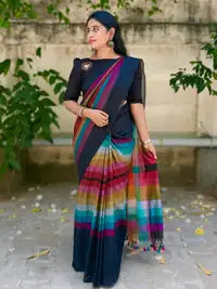 Classy Linen Saree with Designer Blouse Piece