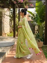 Emerald Check Cotton Saree – Floral Embroidery with Blouse Piece