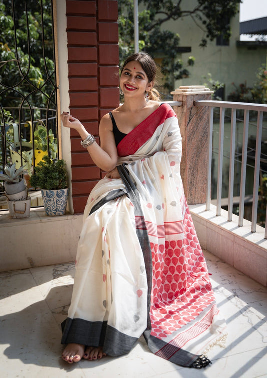 Pure Linen Cotton Geometric Motif Saree