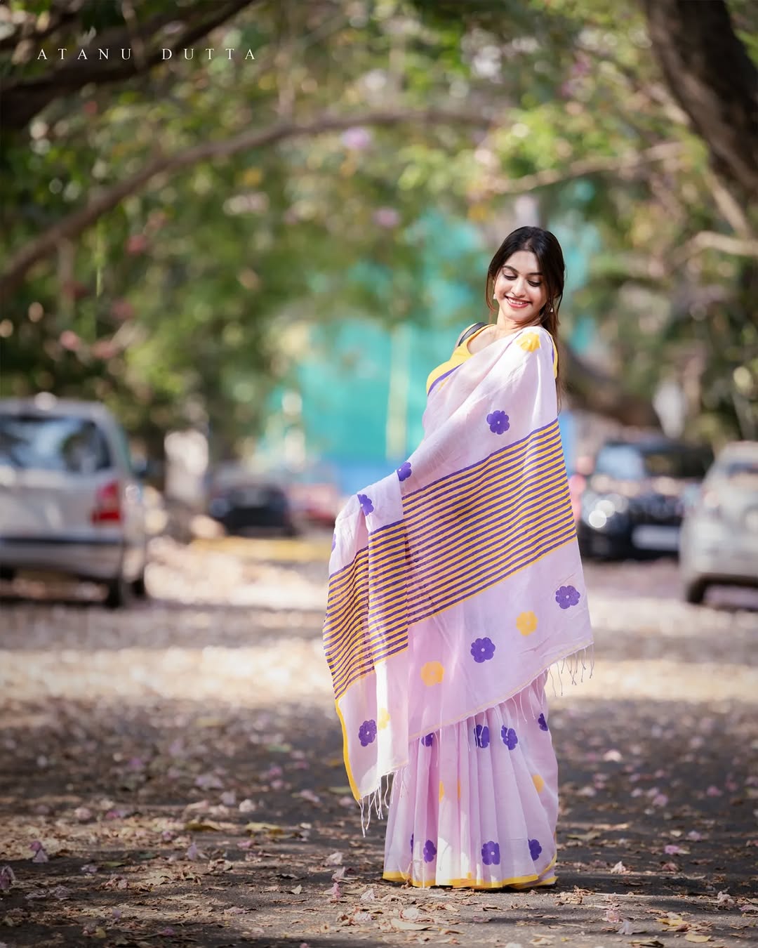 Women's Cotton Linen Blend Saree | Trendy Light Pink Floral Motif Print Casual Sari with Striped Pallu & Unstitched Blouse Piece | Lightweight Summer & Daily Wear (Baby Pink, Yellow & Purple)