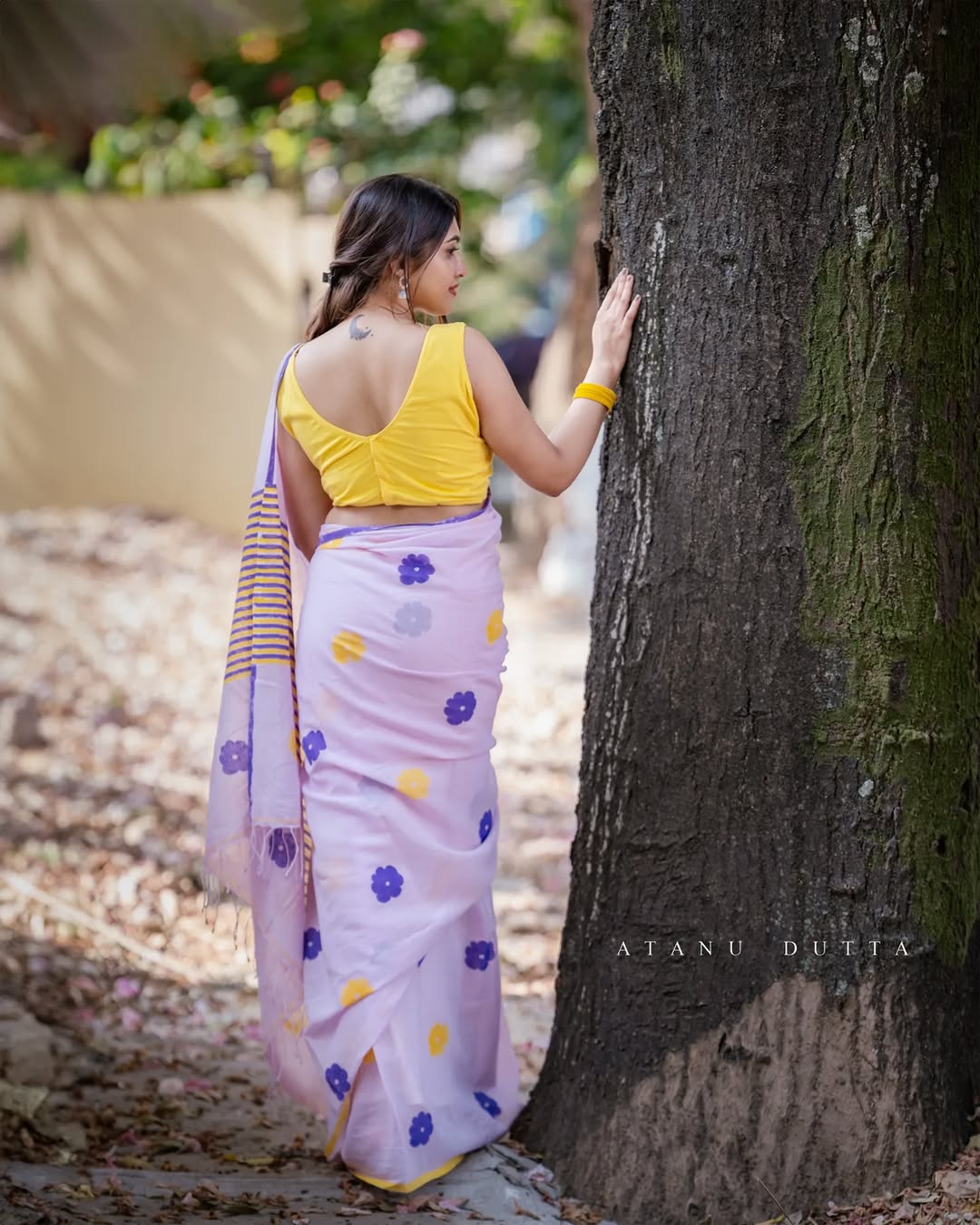 Women's Cotton Linen Blend Saree | Trendy Light Pink Floral Motif Print Casual Sari with Striped Pallu & Unstitched Blouse Piece | Lightweight Summer & Daily Wear (Baby Pink, Yellow & Purple)