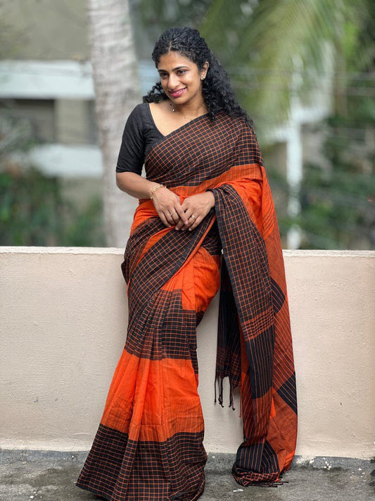 Cotton Linen Blend Geometric Check Saree