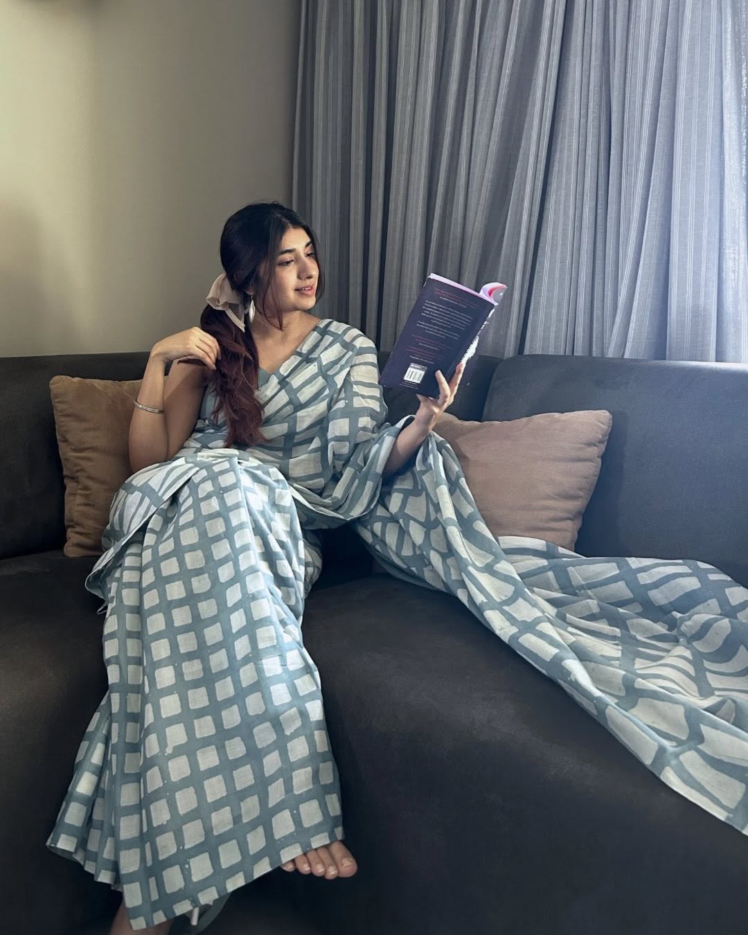 Women's Premium Pure Linen Cotton Saree | Modern Geometric Grid Block Printed Casual Sari with Unstitched Blouse Piece | Luxury Lightweight Summer Wear & Office Wear (Muted Slate Blue & Off-White)
